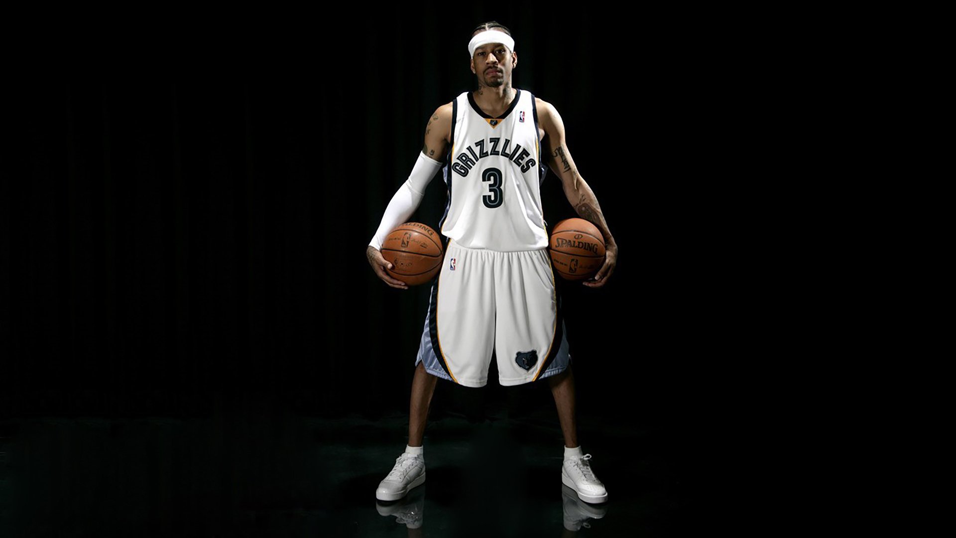 乔纳·隆戈的突破与冲击力，为全黑队带来了无尽荣光，乔纳瓦罗